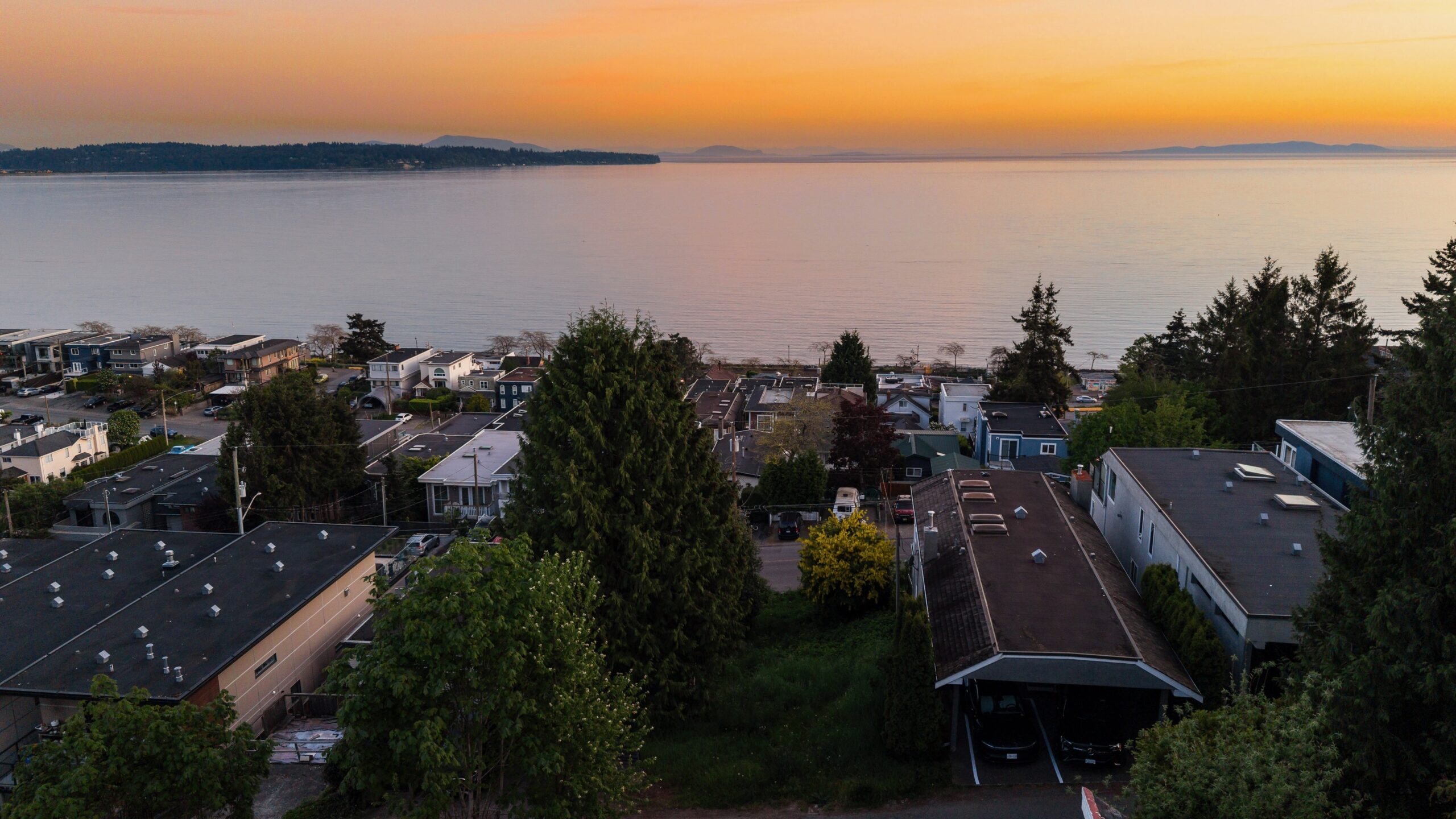 15519 Columbia Avenue, White Rock