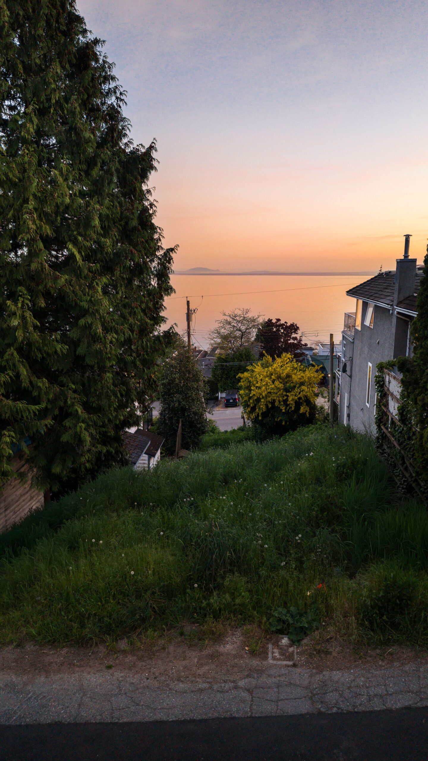 15519 Columbia Avenue, White Rock