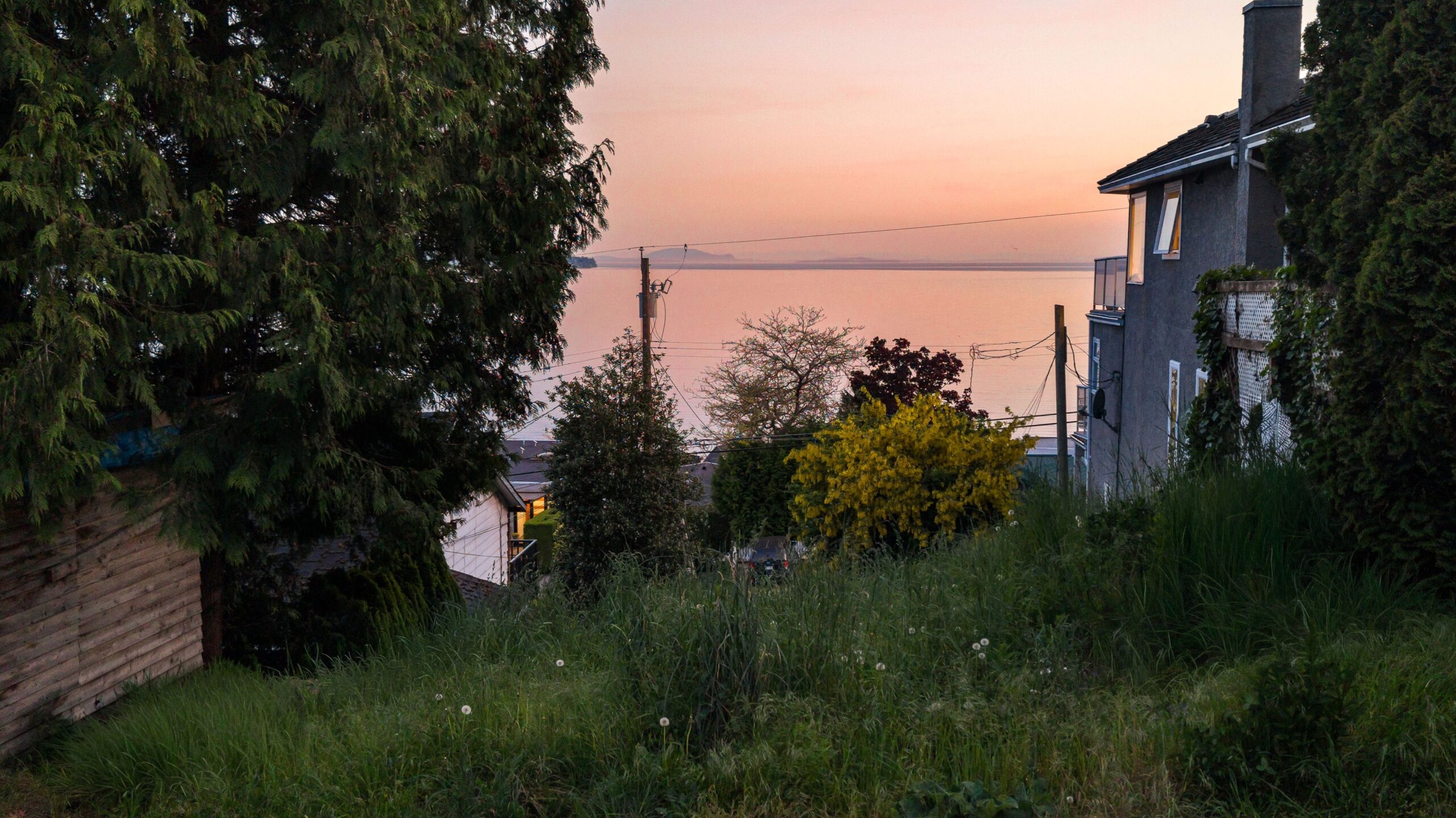15519 Columbia Avenue, White Rock