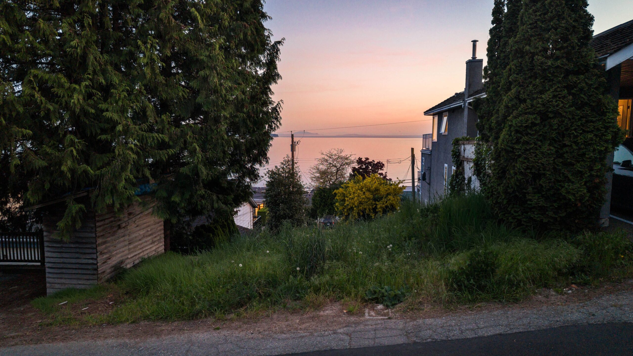 15519 Columbia Avenue, White Rock