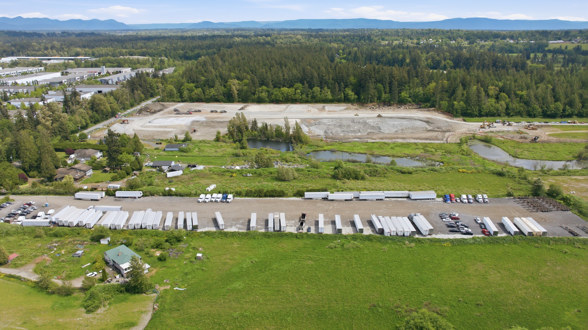 20 Avenue corridor — existing operations and access